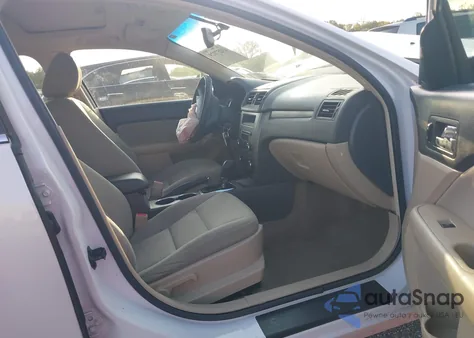 2011 Ford Fusion Se z USA, uszkodzony, nr VIN 3FAHP0HAXBR158849